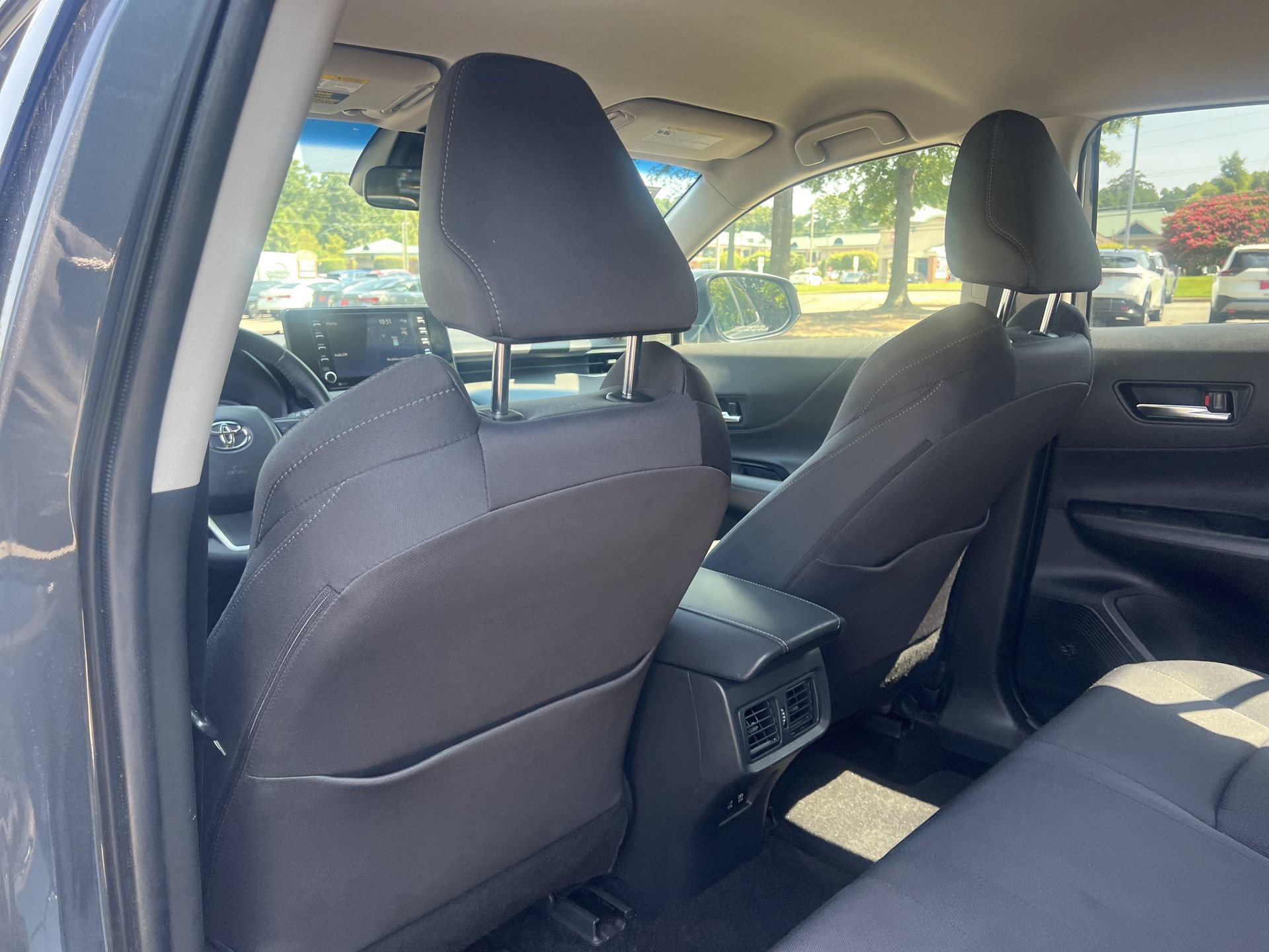 Used 2021 Toyota Venza LE w/ Carpet Mat Package (TMS) AWD/4WD image 15