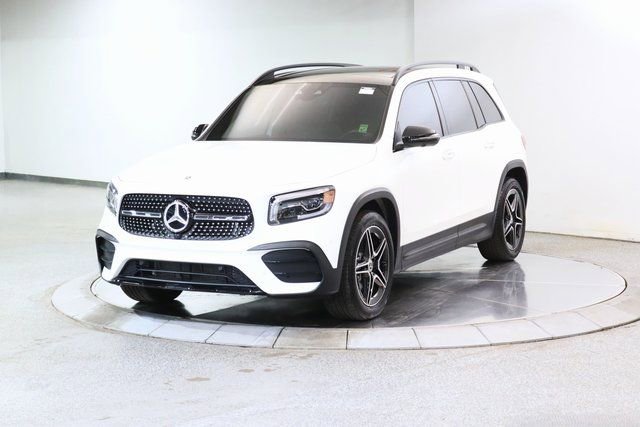 Used 2023 Mercedes-Benz GLB 250 4MATIC image 12