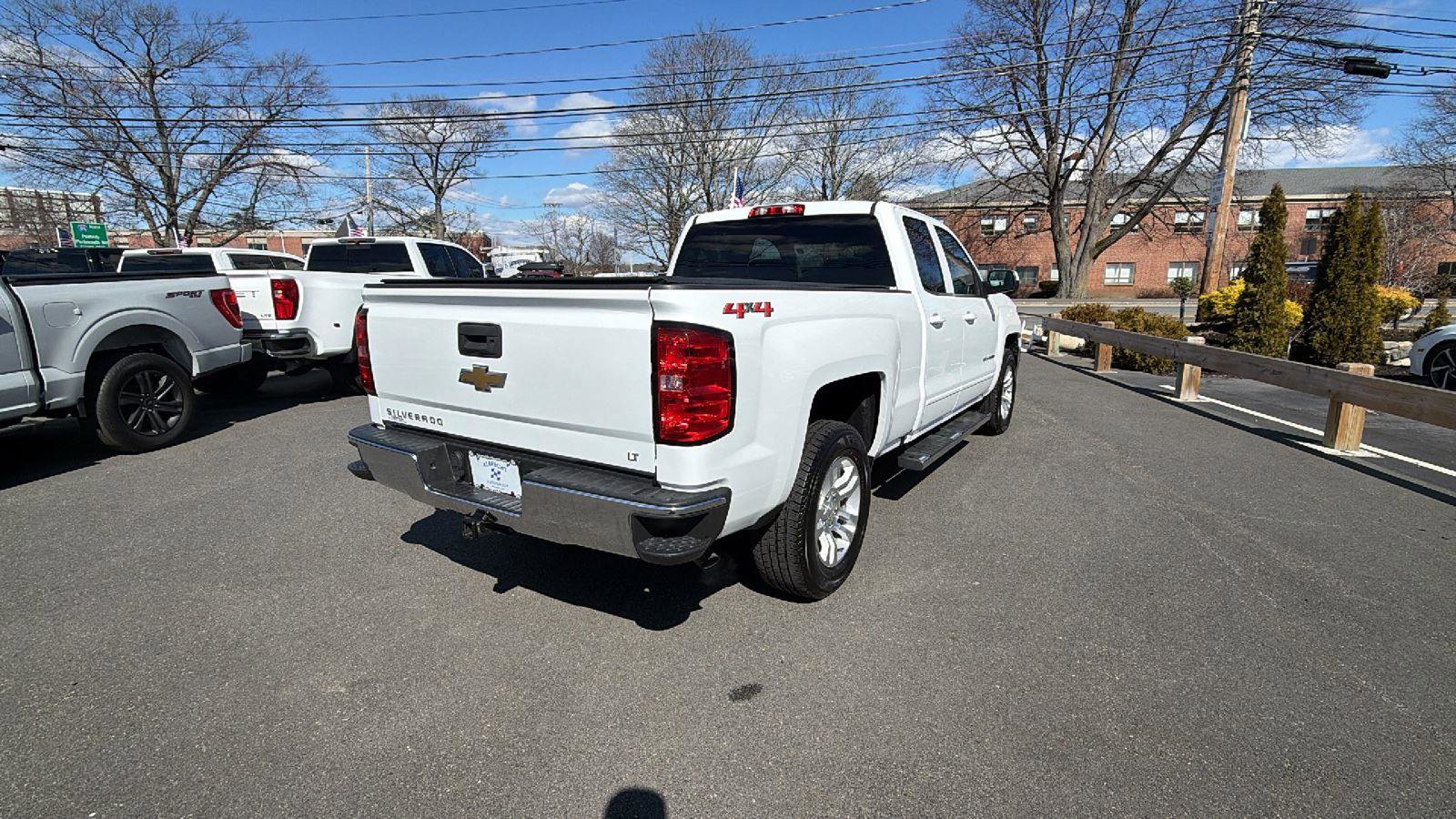 Used 2018 Chevrolet Silverado 1500 LT w/ All Star Edition image 7