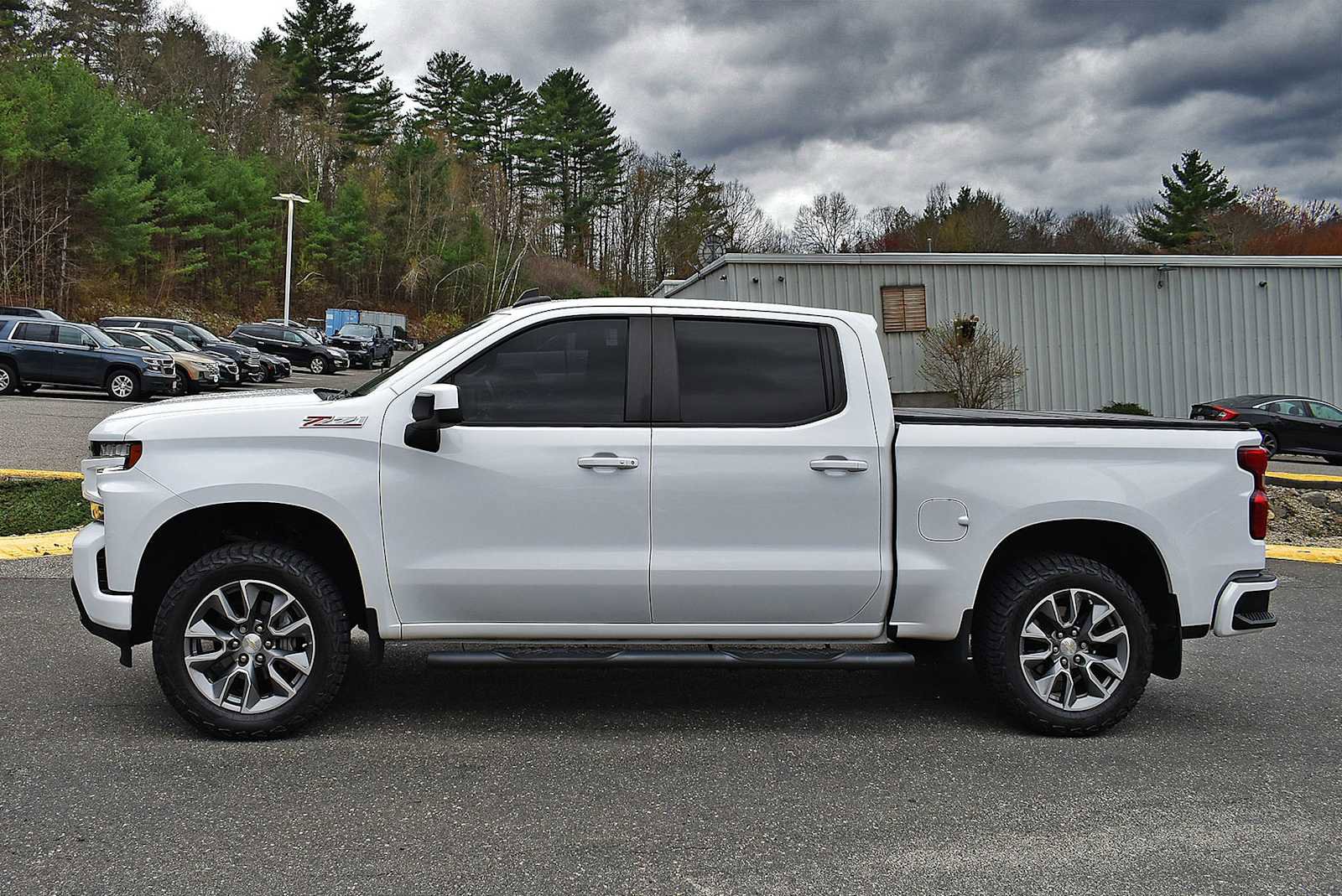 Used 2021 Chevrolet Silverado 1500 LT w/ All Star Edition Plus AWD/4WD image 4