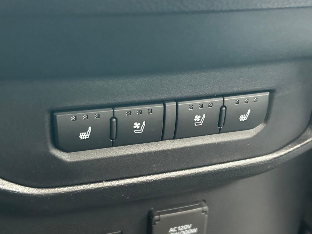 New 2026 Toyota Tundra Platinum image 23