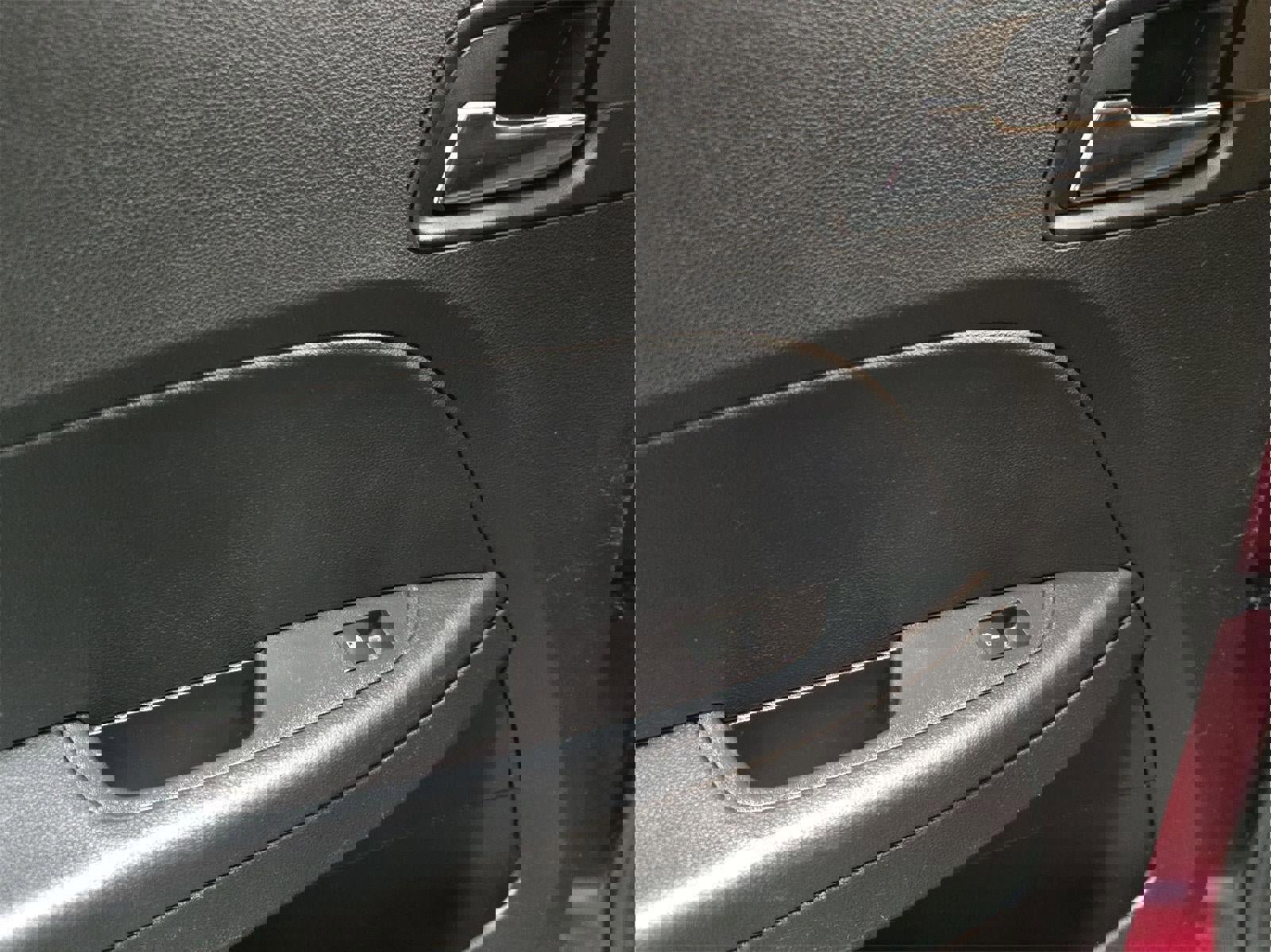 Used 2017 Chevrolet Equinox LT w/ Convenience Package image 18