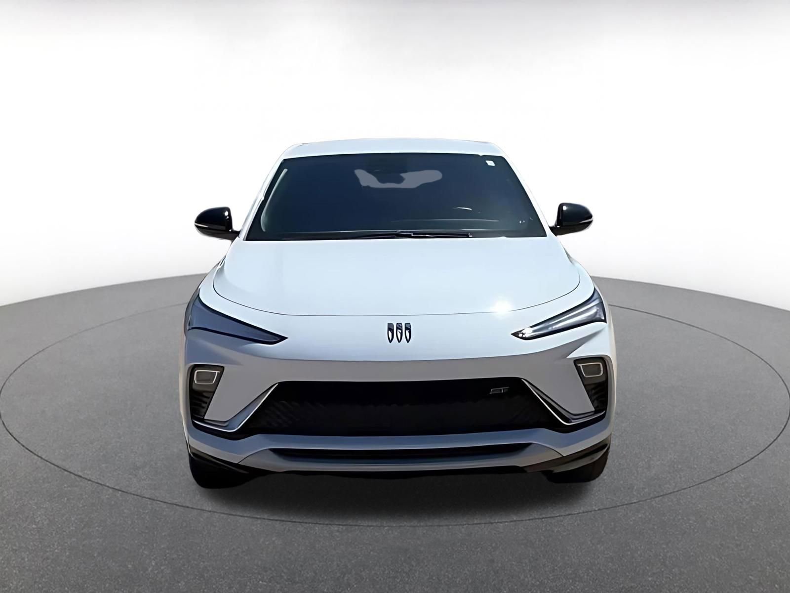 Used 2025 Buick Envista Sport Touring FWD image 7