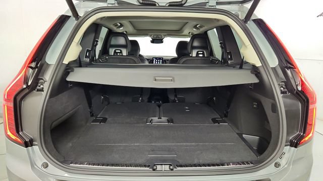 New 2026 Volvo XC90 B5 Plus w/ Protection Package Premier AWD/4WD image 43