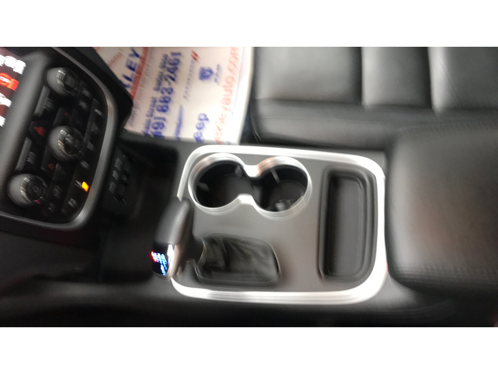 Used 2020 Dodge Durango Citadel w/ Technology Group AWD/4WD image 11