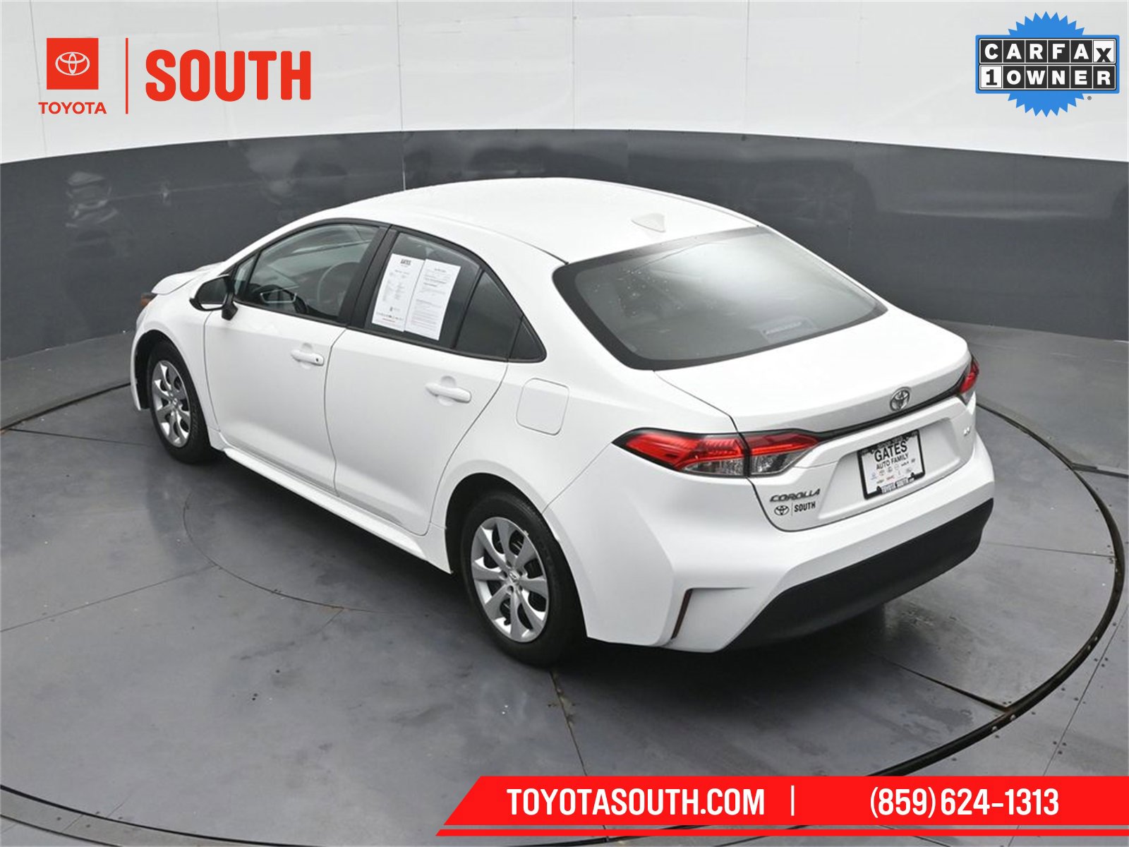 Used 2025 Toyota Corolla LE image 46