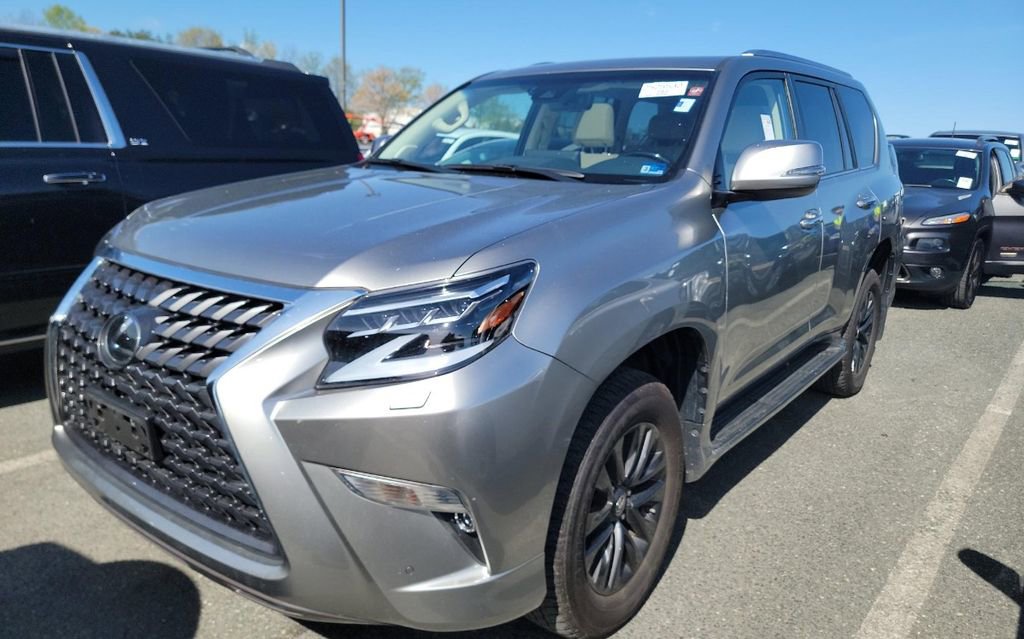 Used 2023 Lexus GX 460 Premium w/ Premium Package image 5