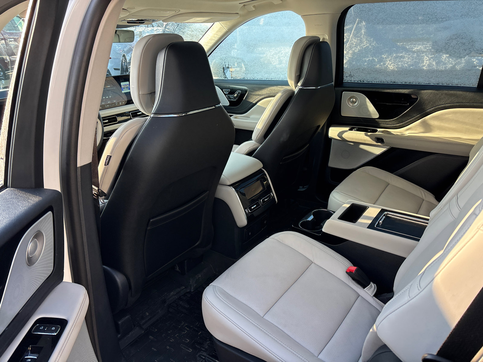 New 2026 Lincoln Aviator Reserve image 27