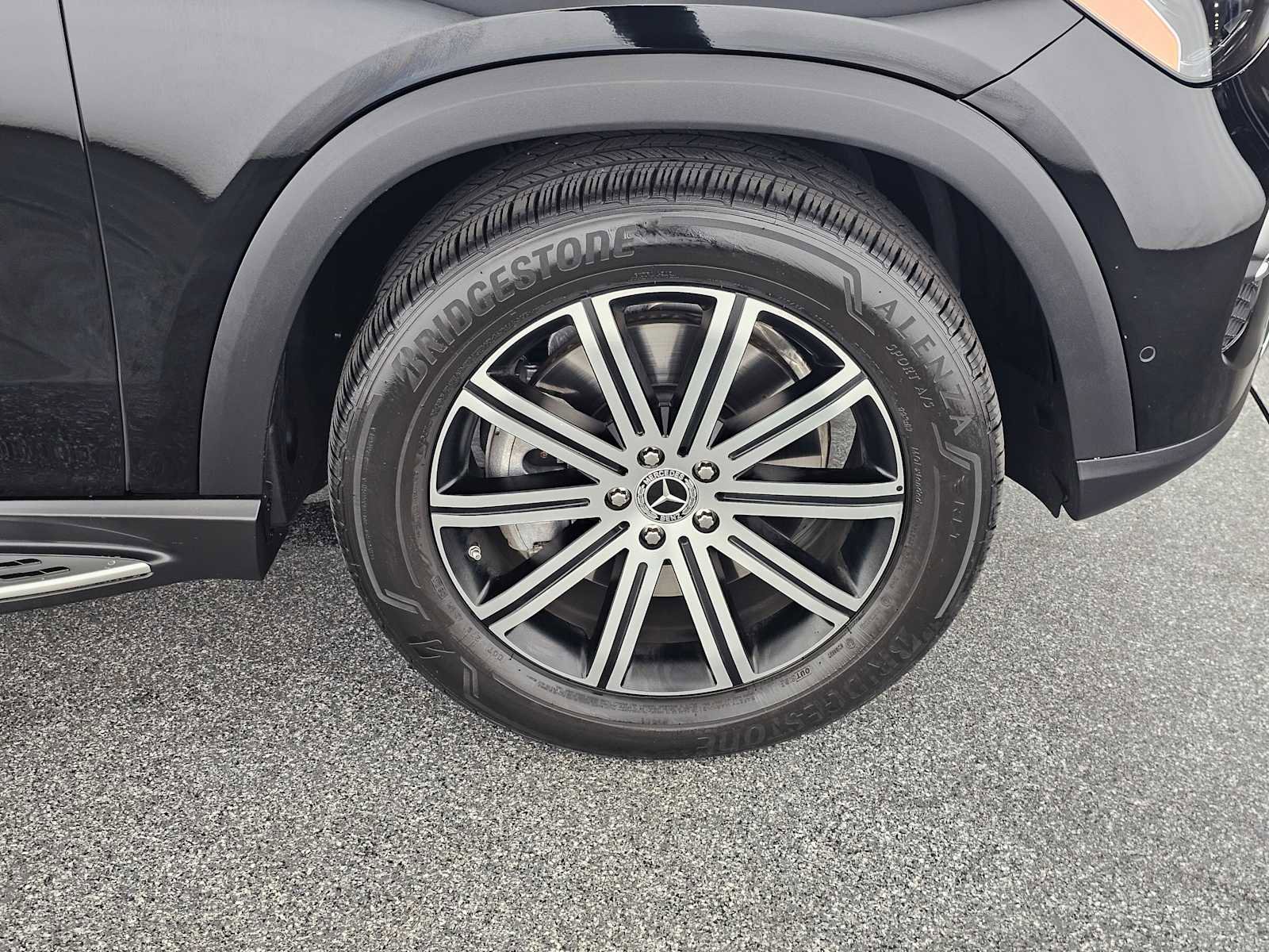 Certified 2025 Mercedes-Benz GLE 450e 4MATIC image 10