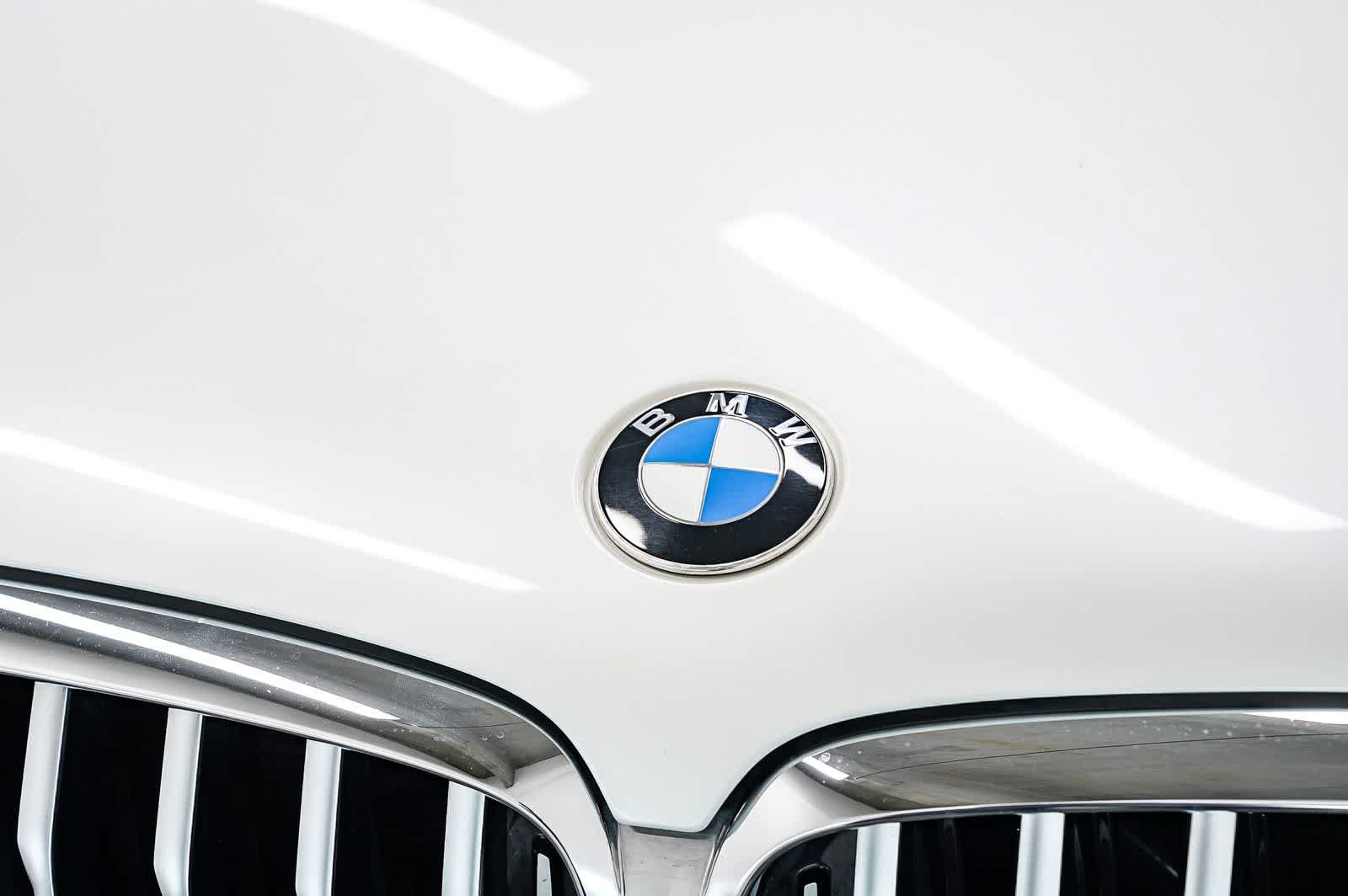Used 2020 BMW X5 sDrive40i w/ Executive Package RWD image 8