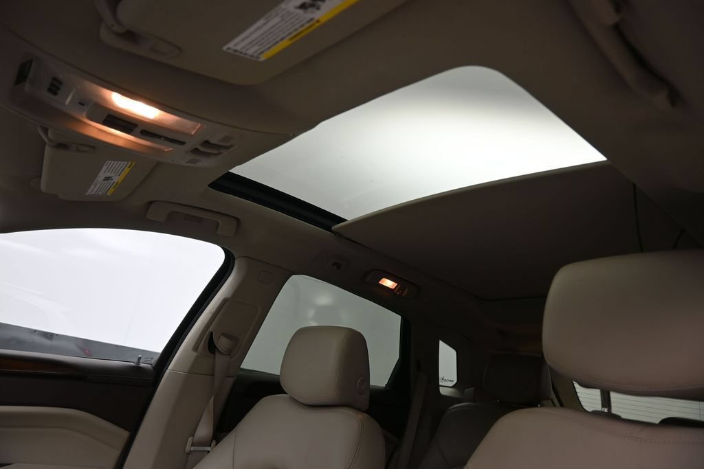 Used 2013 Cadillac SRX Premium AWD/4WD image 2