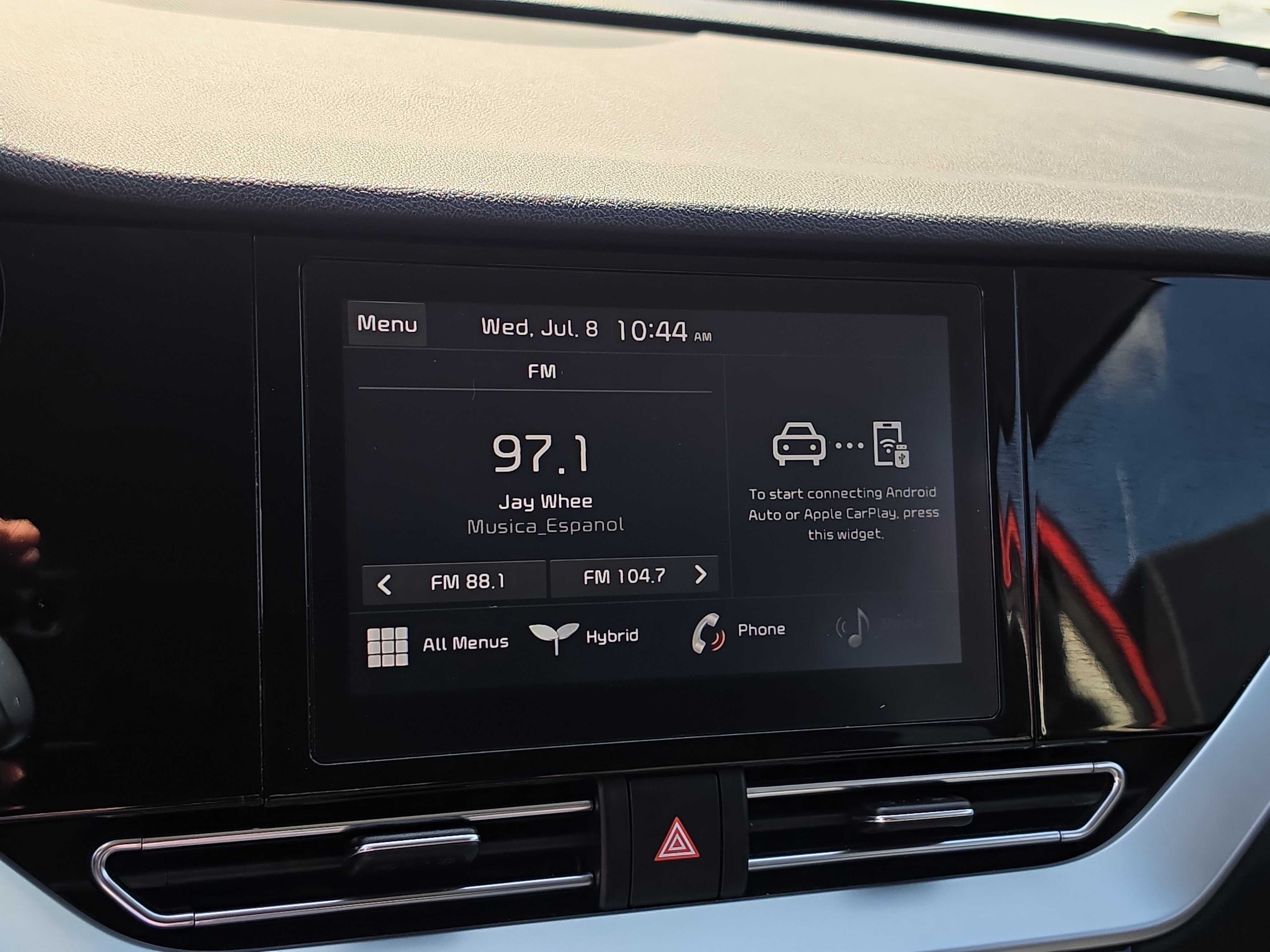 Certified 2021 Kia Niro LX FWD image 22