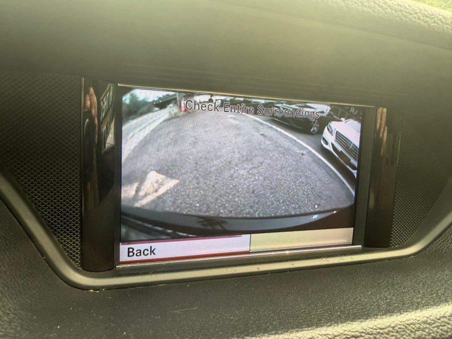 Used 2010 Mercedes-Benz E 350 4MATIC Sedan image 27