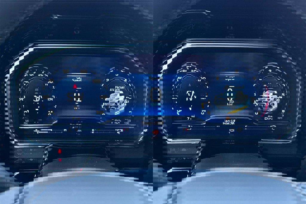 New 2025 Chevrolet Silverado 3500 High Country w/ High Country Premium Package image 24