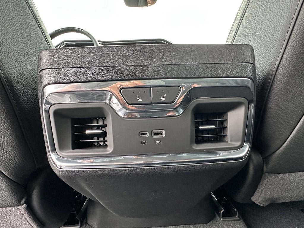 New 2026 GMC Sierra 1500 Denali AWD/4WD image 22