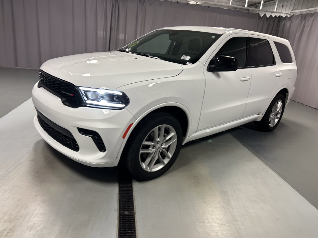 Used 2025 Dodge Durango GT w/ Trailer Tow Group IV AWD/4WD image 3
