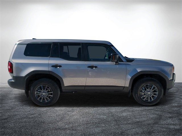 Used 2025 Toyota Land Cruiser 1958 image 2