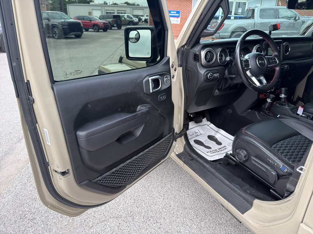Used 2022 Jeep Gladiator Rubicon w/ LED Lighting Group AWD/4WD image 13