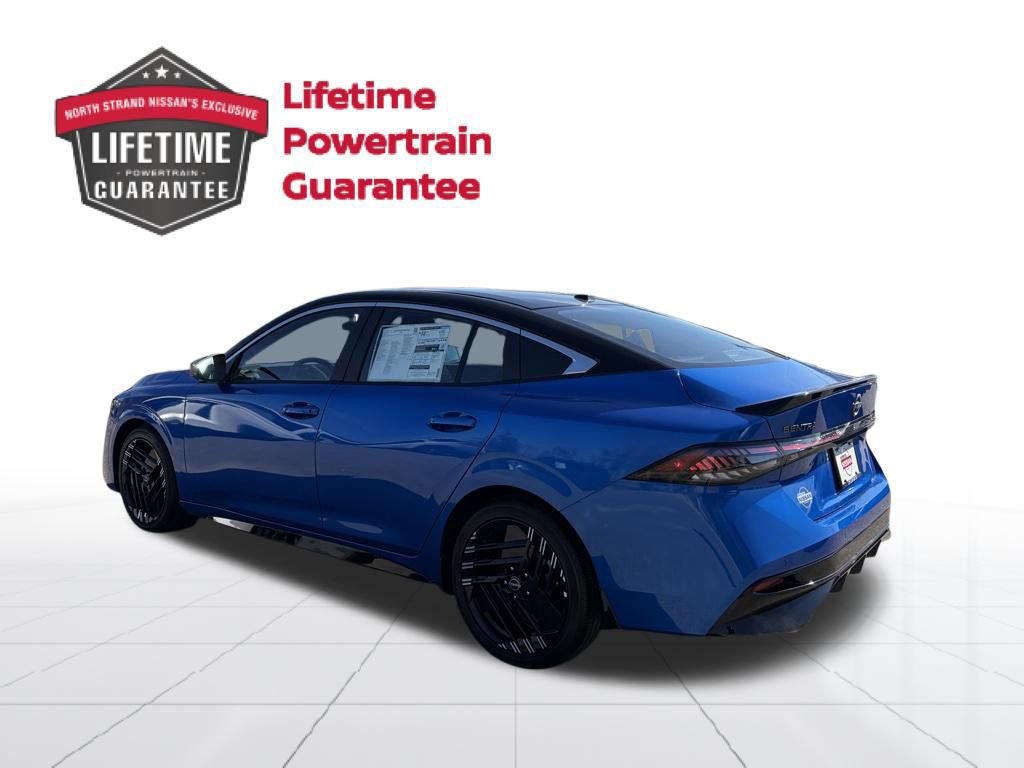 New 2026 Nissan Sentra SR w/ SR Premium Package FWD image 3