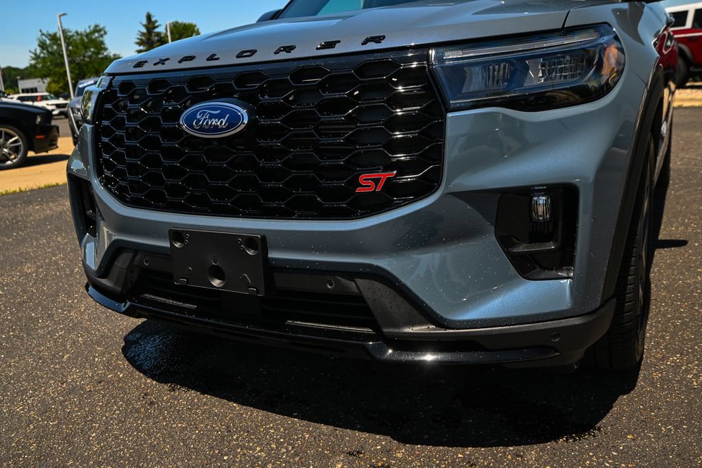New 2026 Ford Explorer ST w/ Sun And Sound Package AWD/4WD image 11