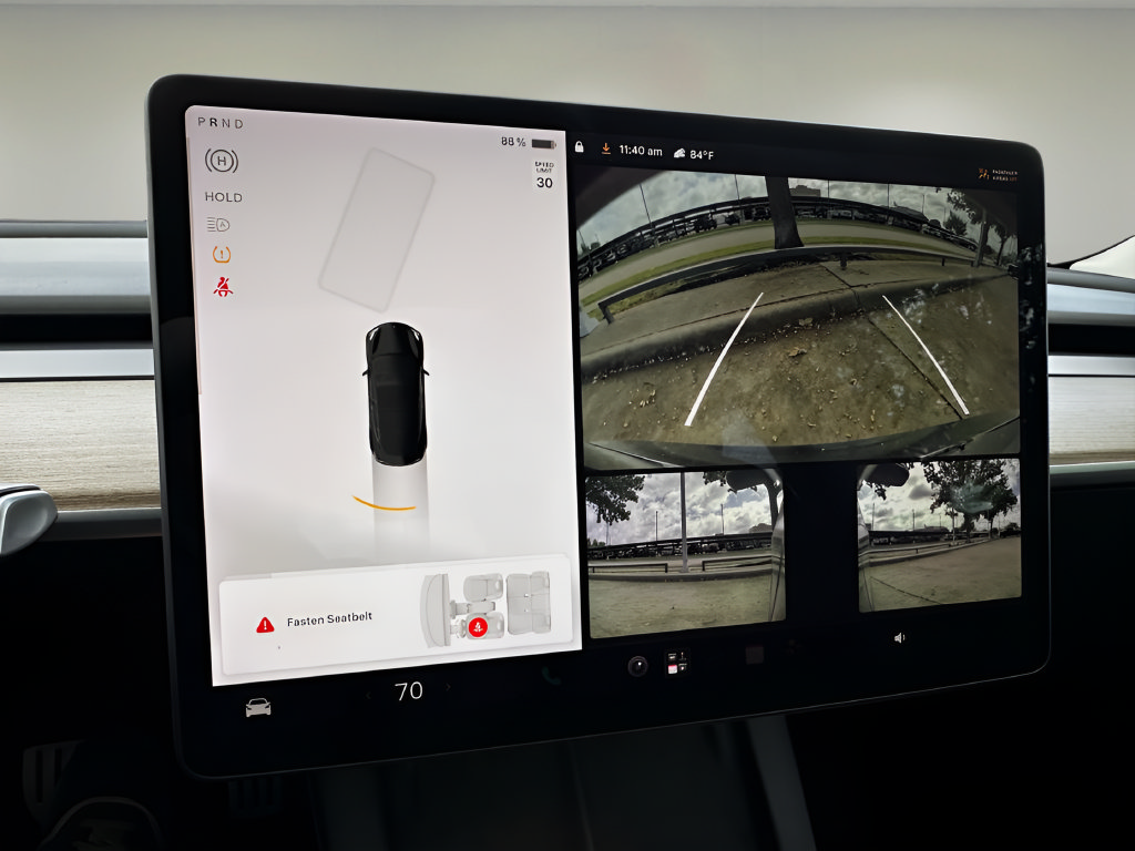 Used 2022 Tesla Model 3 Performance AWD/4WD image 9