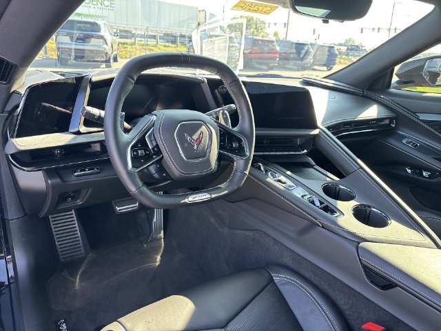 Used 2026 Chevrolet Corvette Z06 w/ Stealth Interior Trim Package RWD image 15