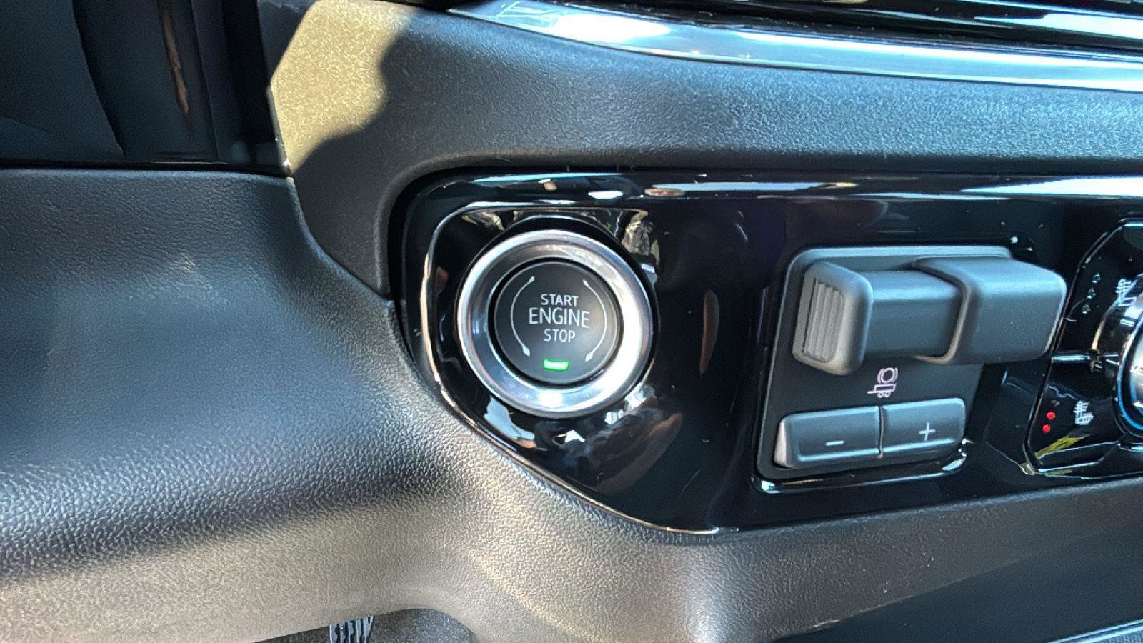 New 2026 GMC Sierra 1500 Elevation w/ Elevation Premium Package image 11