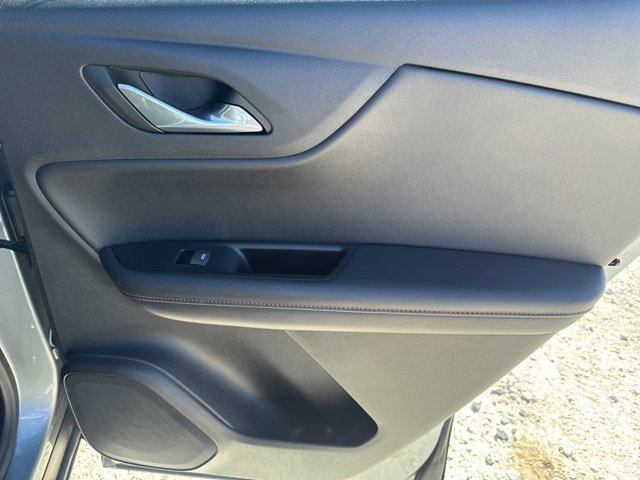 Used 2025 Chevrolet Blazer RS image 24