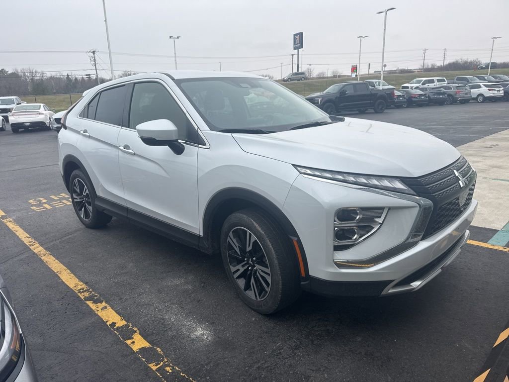 Used 2024 Mitsubishi Eclipse Cross SE image 1