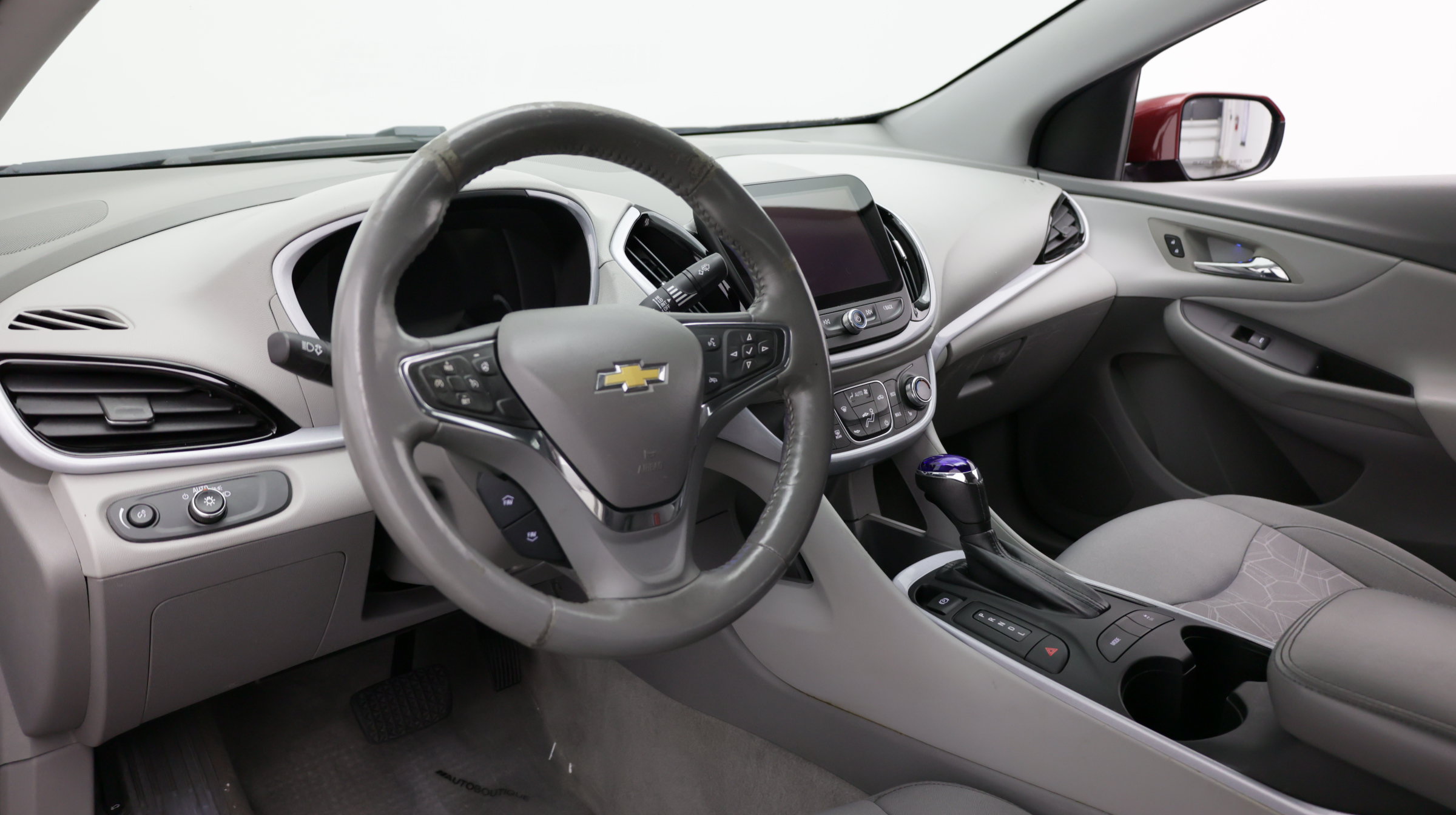 Used 2017 Chevrolet Volt LT w/ Comfort Package FWD image 12