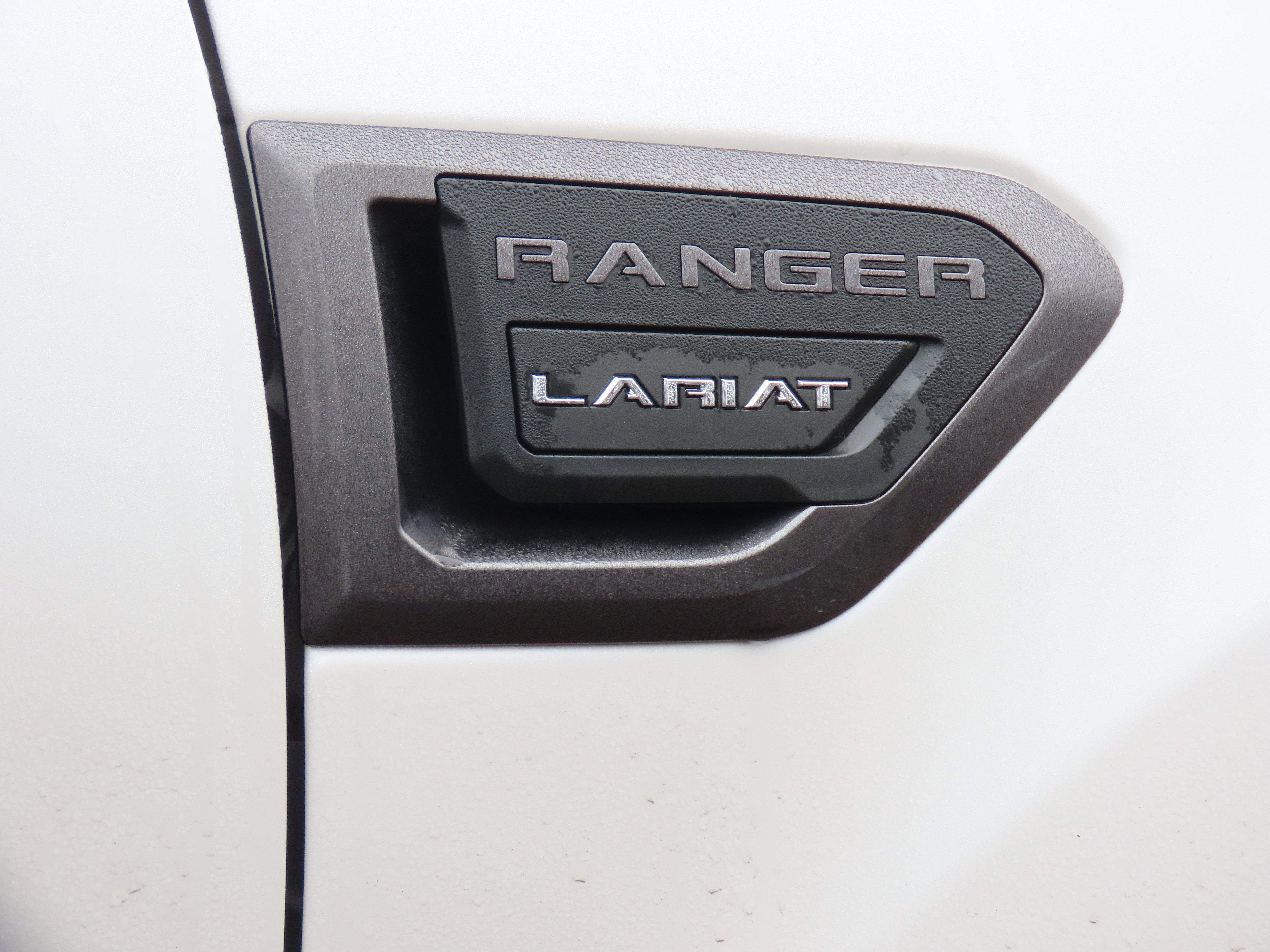 Used 2019 Ford Ranger Lariat w/ Equipment Group 501A Mid image 9