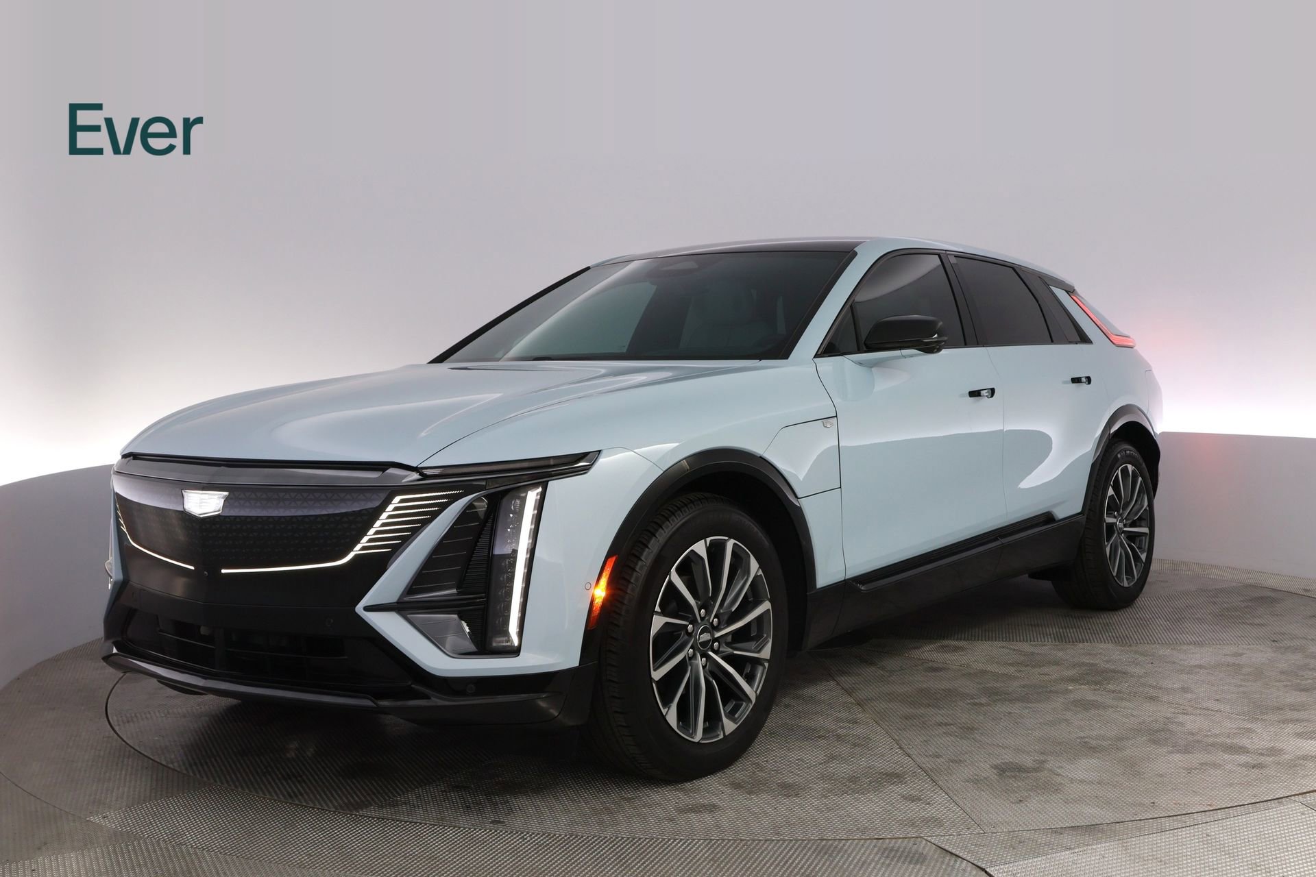 Used 2024 Cadillac Lyriq Sport AWD/4WD image 2