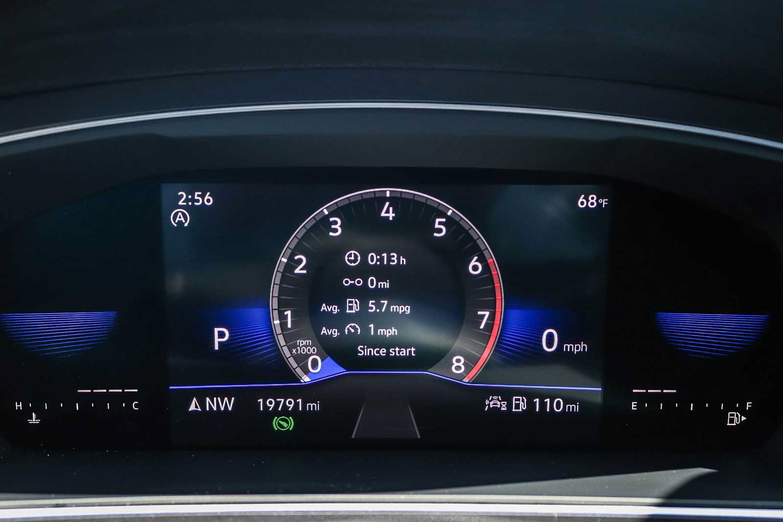 Certified 2022 Volkswagen Tiguan SE FWD image 23