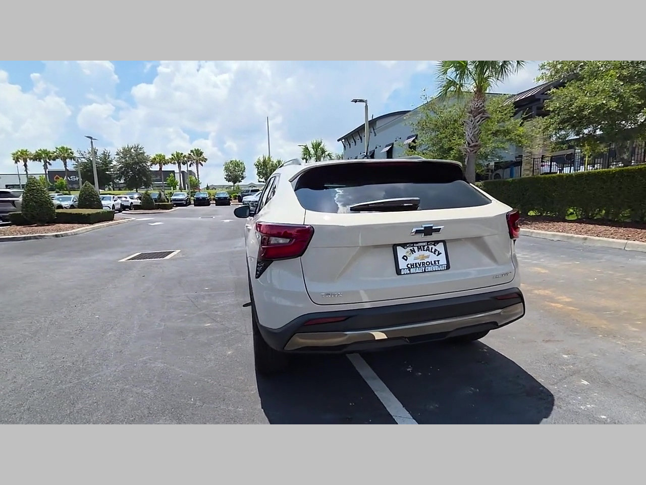 New 2026 Chevrolet Trax ACTIV w/ Driver Confidence Package FWD image 18