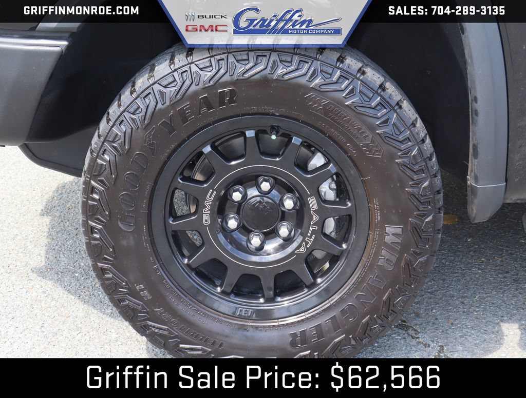 Certified 2025 GMC Sierra 1500 AT4X w/ AT4X AEV Edition AWD/4WD image 11