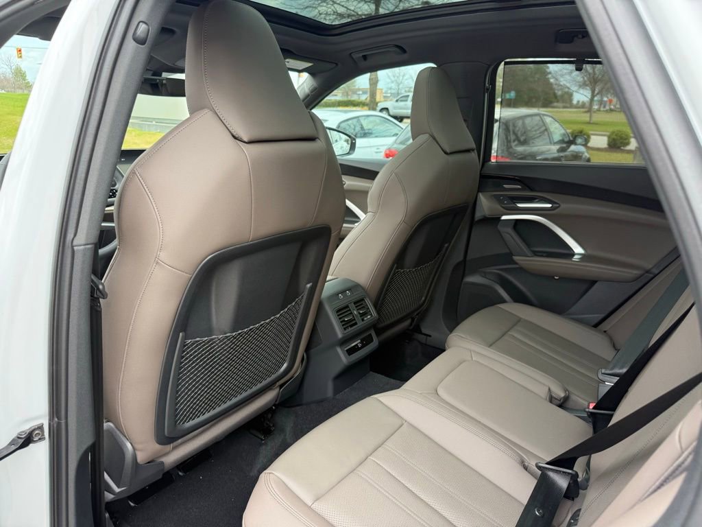 New 2025 Audi Q5 Premium Plus image 23