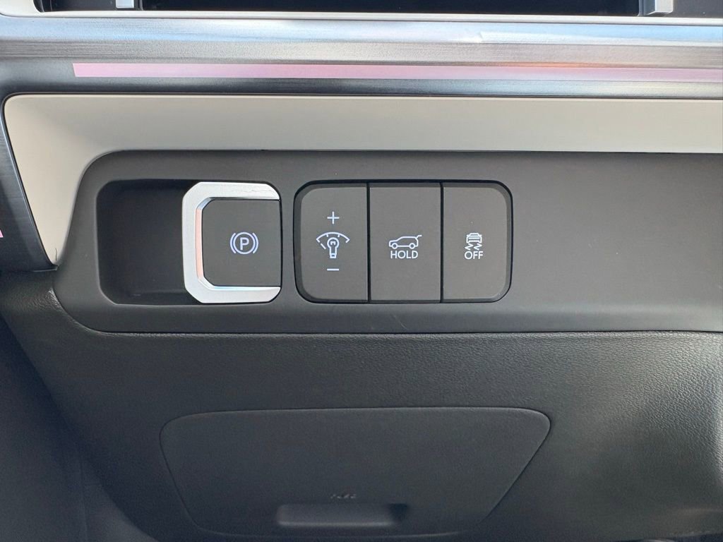 Used 2025 Hyundai Santa Fe Calligraphy image 27