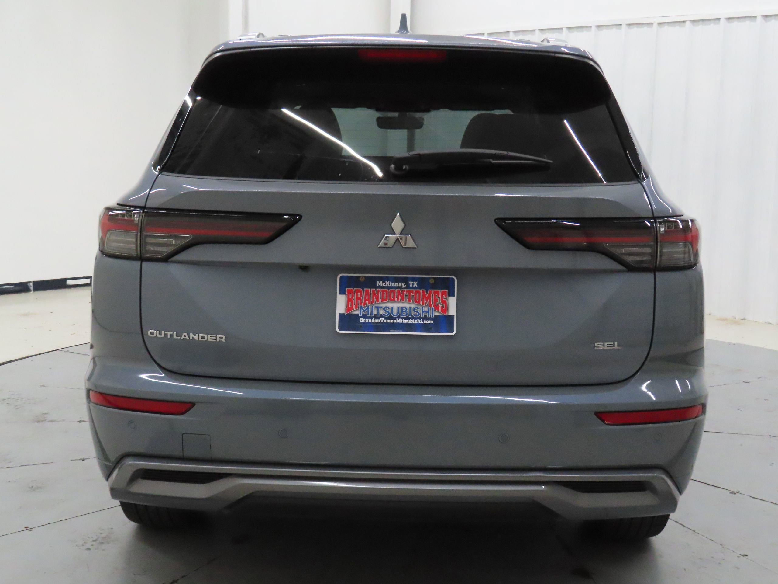 New 2026 Mitsubishi Outlander SEL image 4