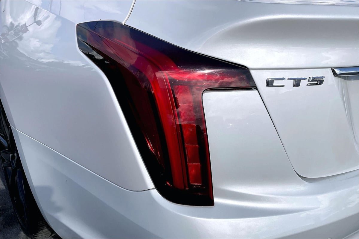 Used 2021 Cadillac CT5 Luxury w/ Sun And Sound Package AWD/4WD image 30