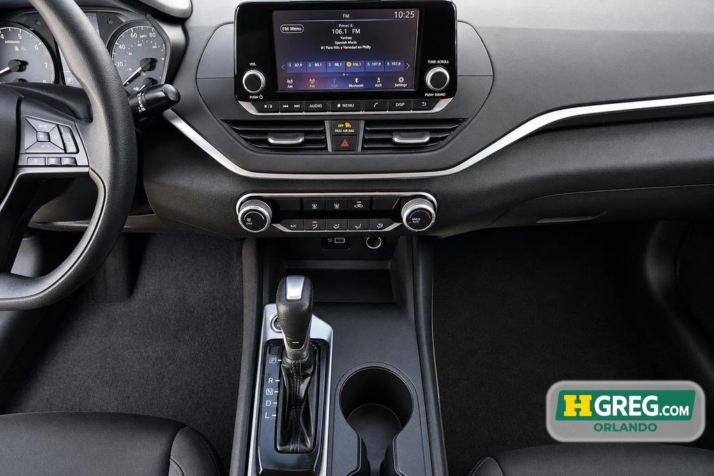 Used 2023 Nissan Altima 2.5 S FWD image 13