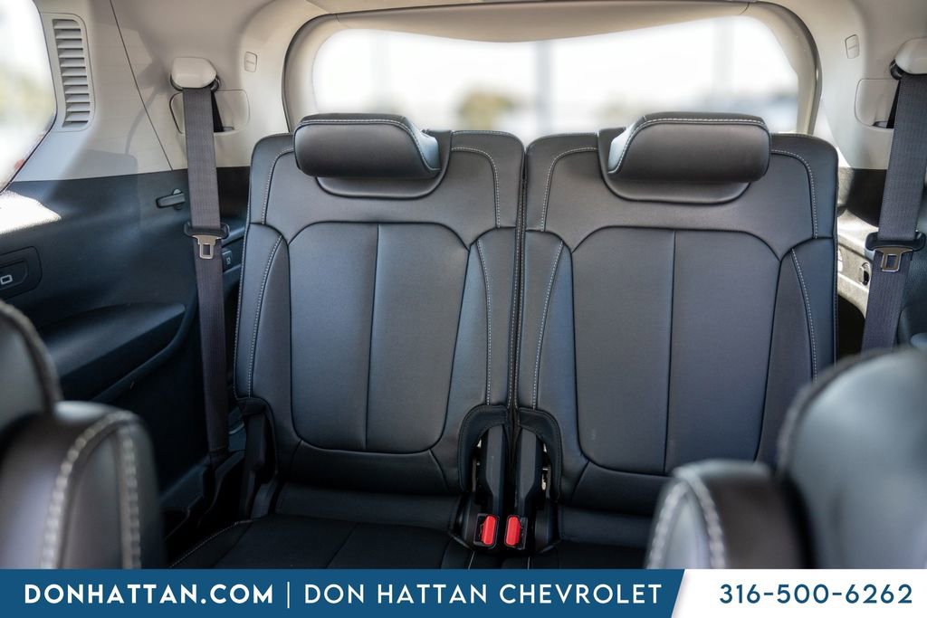 Used 2023 Jeep Grand Cherokee L Limited AWD/4WD image 25