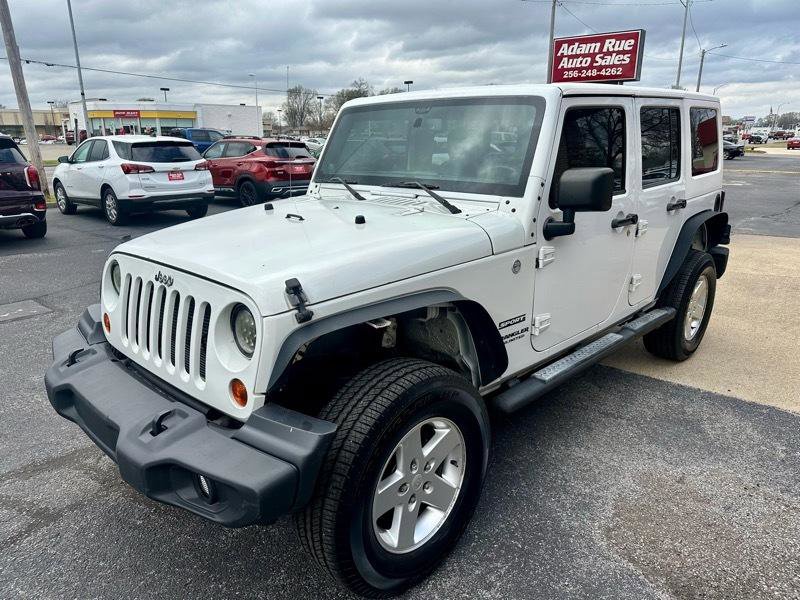 Used 2013 Jeep Wrangler Unlimited Sport image 4