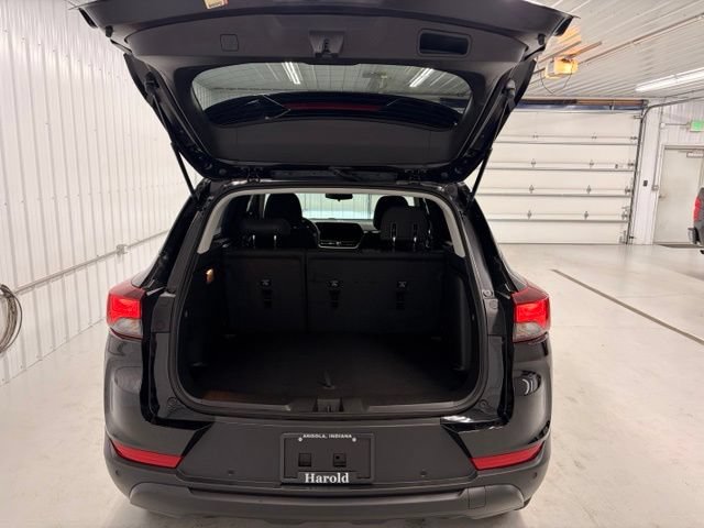 Used 2024 Chevrolet TrailBlazer LS w/ LS Convenience Package AWD/4WD image 5