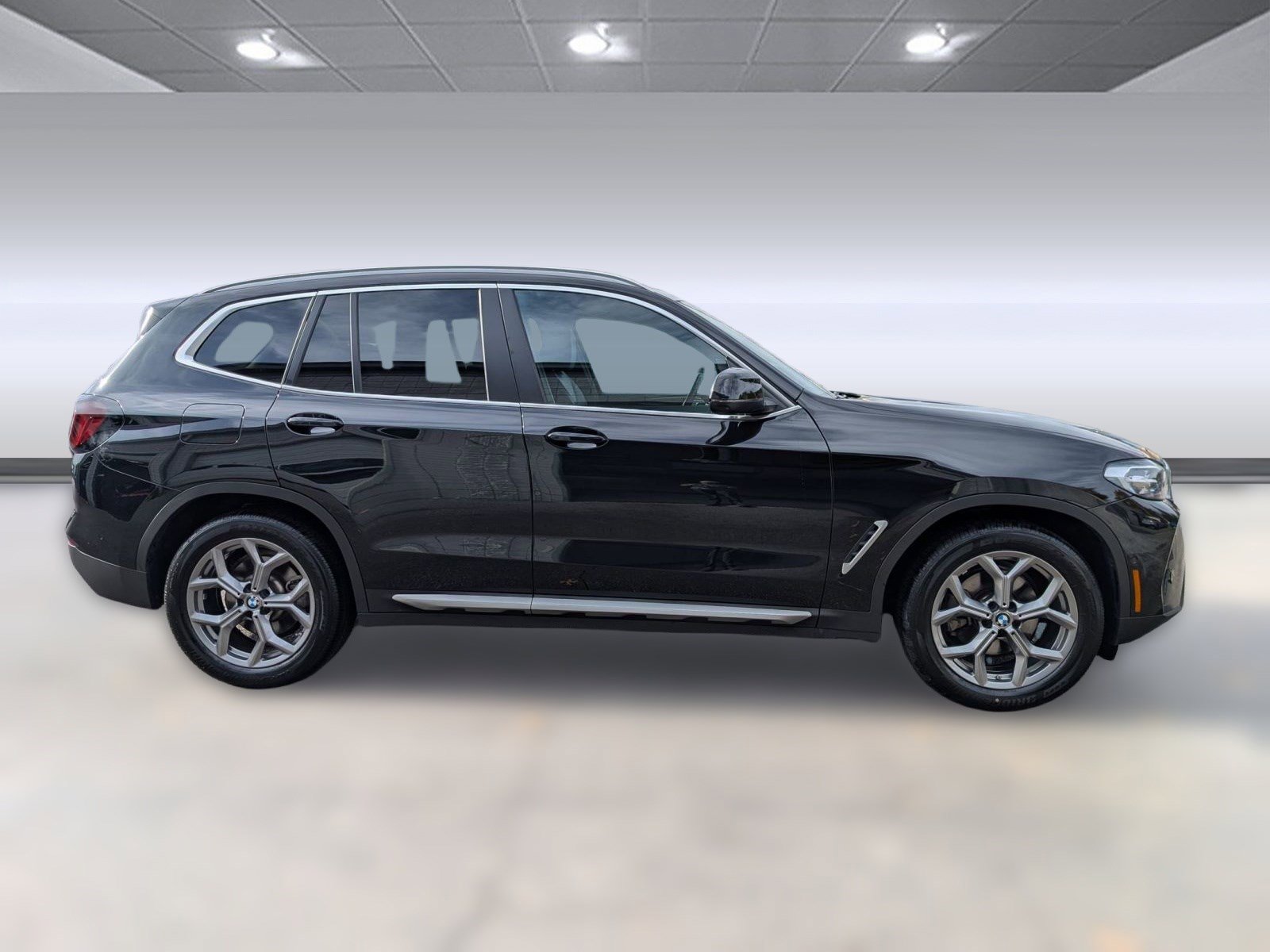 Used 2023 BMW X3 sDrive30i image 8