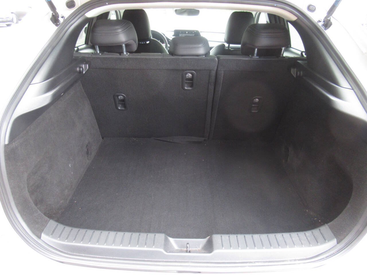 Used 2023 MAZDA CX-30 AWD 2.5 S w/ Preferred Package image 13