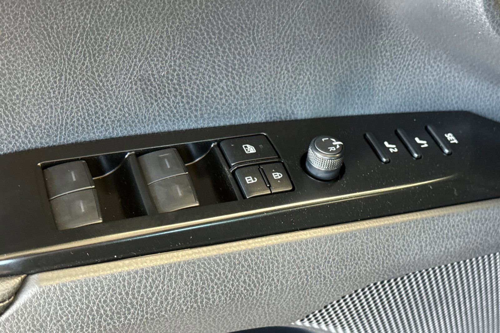 New 2026 Toyota Camry XSE FWD image 12