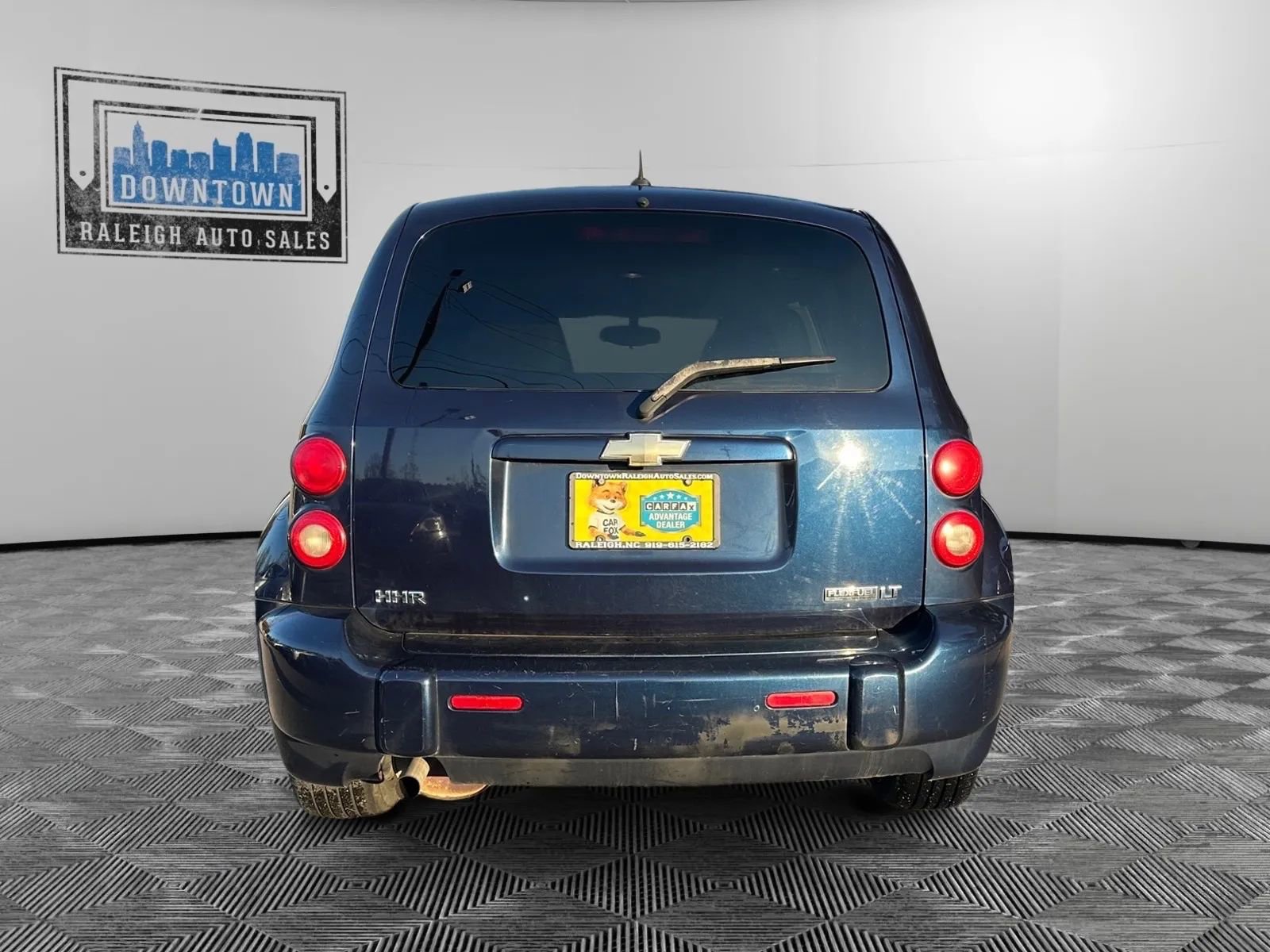 Used 2010 Chevrolet HHR LT image 7