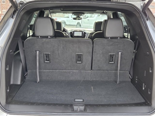 Used 2023 Chevrolet Traverse Premier image 14