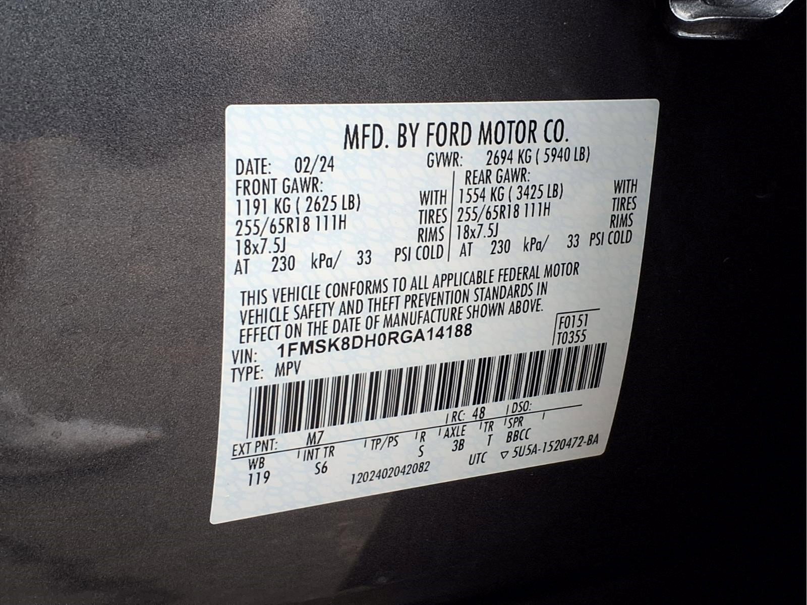 Used 2024 Ford Explorer XLT w/ Equipment Group 202A AWD/4WD image 24