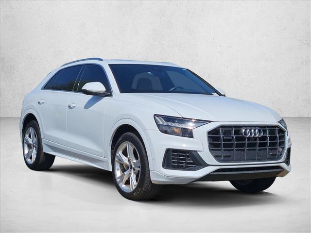 Used 2023 Audi Q8 Premium AWD/4WD image 3